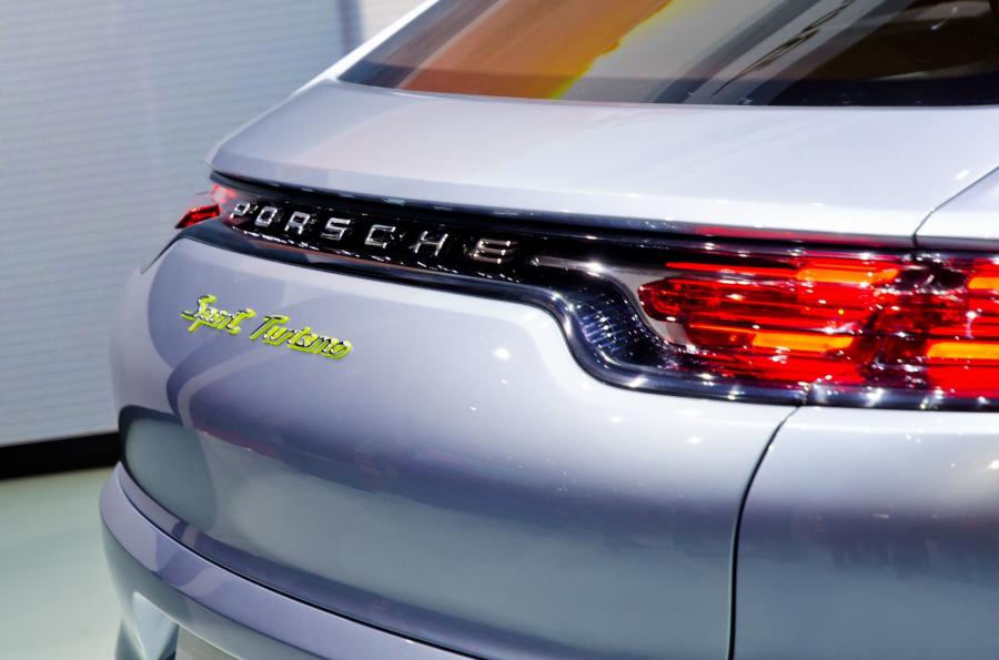  Porsche Panamera Sport Turismo Concept 2012 года  (фото 27 из 121)